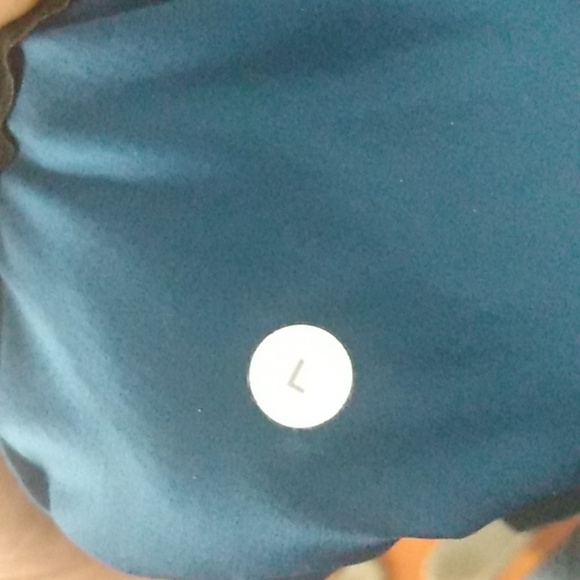 Lululemon winter insulated athletic unisex jacket size large - Picture 15 of 15